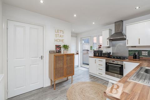 undefined, Bluegown Avenue, Leybourne, ME19