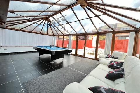 3 bedroom detached house for sale, FORMALLY FOUR BEDROOMS - Dempsey Drive, Rothwell, Kettering