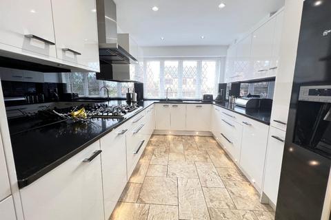 3 bedroom detached house for sale, FORMALLY FOUR BEDROOMS - Dempsey Drive, Rothwell, Kettering
