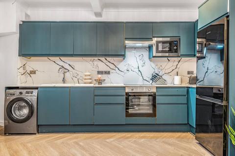 2 bedroom flat to rent, Alderney Street, Pimlico, London, SW1V