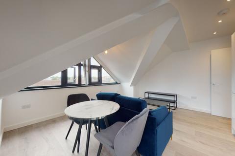 1 bedroom flat to rent, Riverbank Way