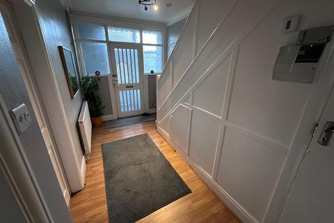 4 bedroom semi-detached house for sale, Woodlands Road, Manchester M8