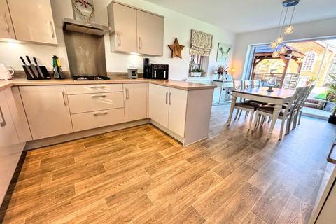undefined, Clover Lane, Wootton Fields, Northampton NN4