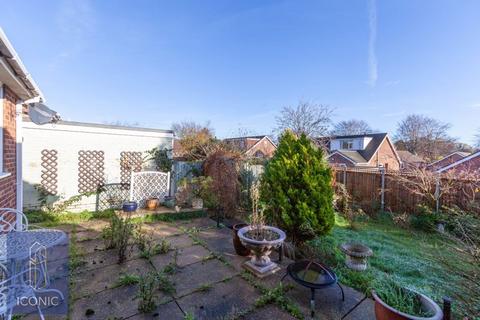 3 bedroom detached bungalow for sale, St. Walstans Close, Taverham, Norwich