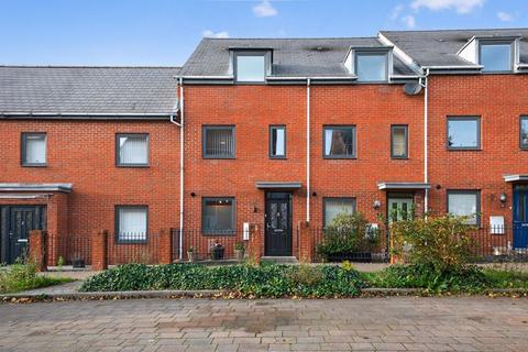 3 bedroom terraced house for sale, Cumberland Way, Waterlooville