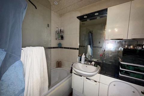 2 bedroom terraced house for sale, Blackthorn Close, Shawclough, OL12