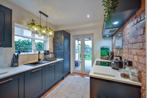 2 bedroom semi-detached house for sale, Walsall Road, Great Wyrley, WS6 6AG