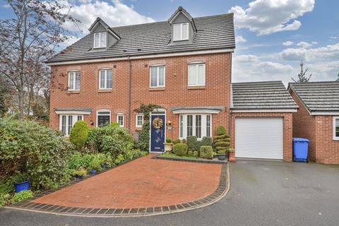 4 bedroom semi-detached house for sale, Loom Close, Great Wyrley, WS6 6GG