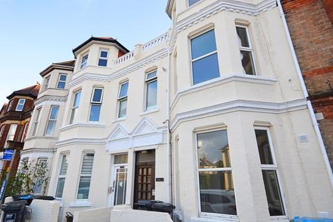 undefined, Holdenhurst Road, Bournemouth BH8