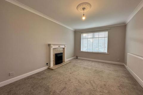 2 bedroom semi-detached bungalow to rent, Northam Close, Southport PR9