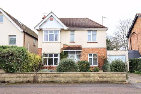 4 bedroom detached house for sale, Staple Hall Road, Milton Keynes
