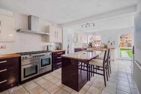 6 bedroom detached house for sale, Blakeney Court, Tattenhoe, Milton Keynes