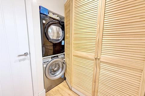 3 bedroom house for sale, The Stable Yard, Withington M20