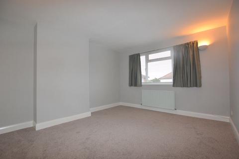4 bedroom semi-detached house to rent, Frobisher Close, Pinner