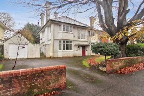 undefined, Roslin Road , Talbot Woods