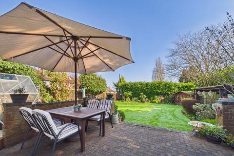 undefined, Elizabeth Avenue, Bridgnorth WV16