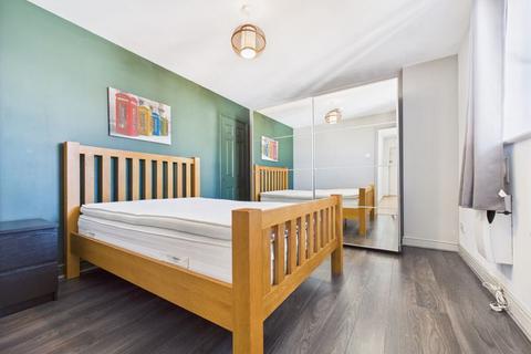 undefined, Sheerness Mews, London, E16