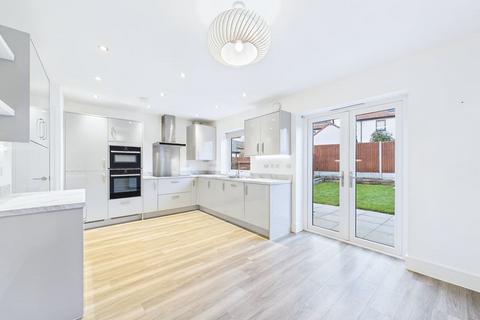 3 bedroom detached house to rent, Mayors Road, Claverham