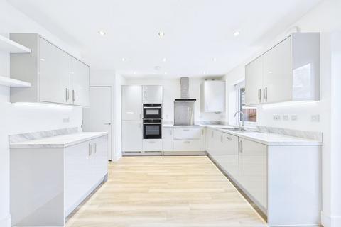 3 bedroom detached house to rent, Mayors Road, Claverham