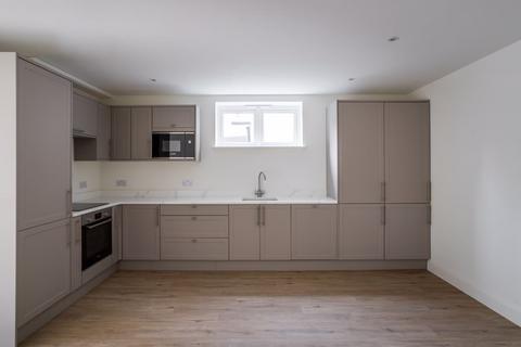 2 bedroom apartment for sale, 18 Brambledown Road, Sanderstead CR2