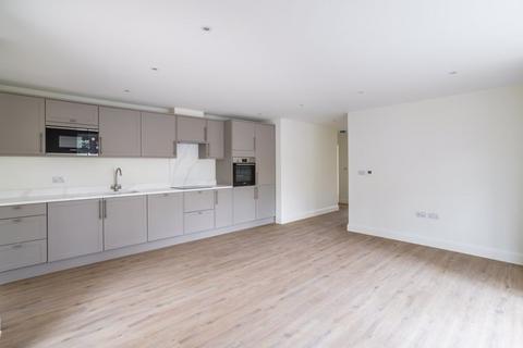 undefined, 18 Brambledown Road, Sanderstead CR2