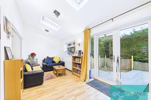undefined, Silverdale, Manchester M27