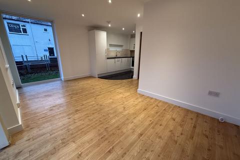 undefined, 762 High Street, Kingswinford DY6
