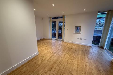 undefined, 762 High Street, Kingswinford DY6