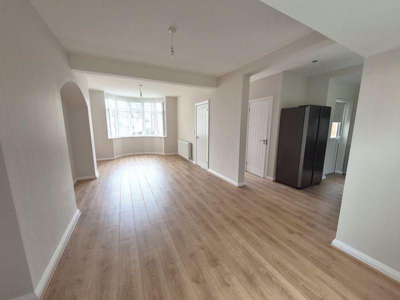 Lounge Dining Room