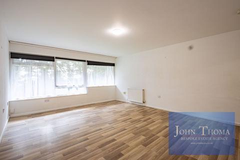 undefined, St. Winifreds Close, Chigwell IG7
