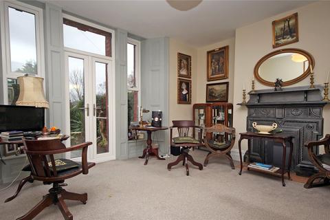 2 bedroom apartment for sale, Siliwen Road, Bangor, Gwynedd, LL57