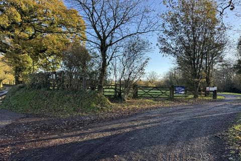 undefined, Kentisbeare, Cullompton