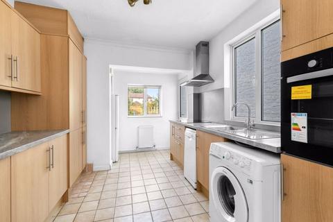 undefined, Sayes Court, Addlestone KT15