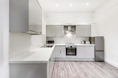 5 bedroom flat to rent, Elgin Terrace, Hillside, Edinburgh, EH7