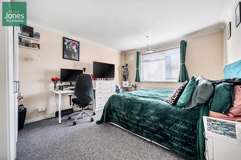 undefined, Loxwood Avenue, Worthing, West Sussex, BN14