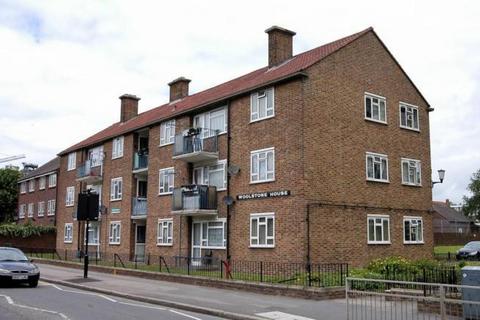 1 bedroom flat for sale, Woolstone House, Whinston Street, Broad Market, Hoxton, Shorditch, Dalston, Brick Lane, London, E2 8RT
