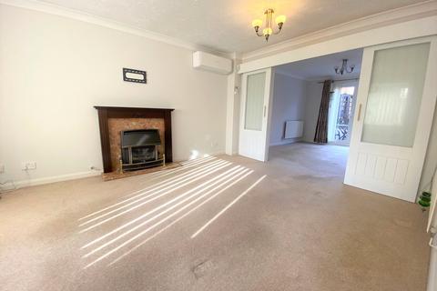 5 bedroom detached house to rent, Joyce Close, Abbey Meads, Swindon, Wiltshire, SN25