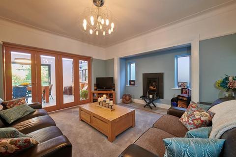 6 bedroom detached house for sale, Hale WA15
