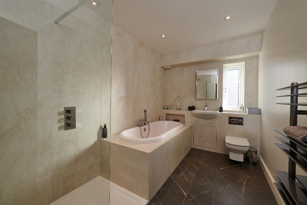 Family bathroom