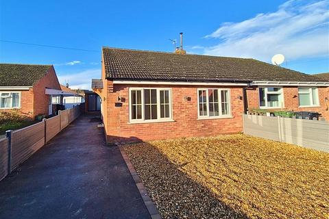 2 bedroom semi-detached bungalow for sale, Caradoc Drive, Leominster, Herefordshire, HR6 8BH