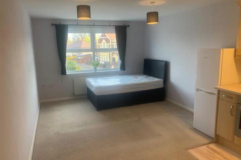 Studio to rent, Pickering Lodge, Coleshill Road, Nuneaton