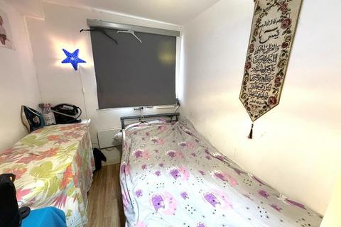 undefined, Biscot, Luton LU3