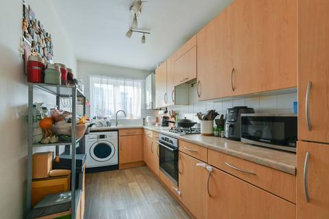 1 bedroom flat for sale, Leigham Court Road, Streatham, London, SW16