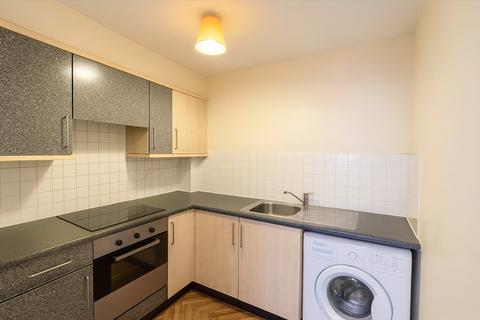 undefined, Juniper Court, Hounslow TW3