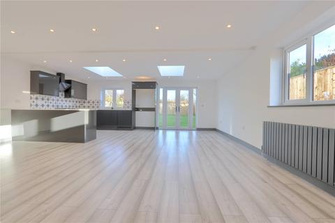 4 bedroom bungalow for sale, Alnwick Close, Redcar