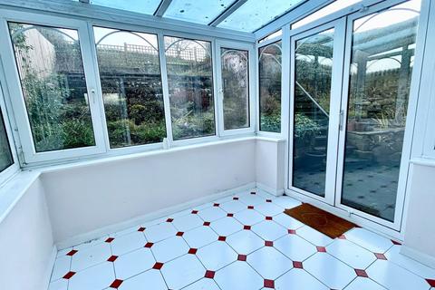 3 bedroom semi-detached house for sale, Coppy Road, Steeton, Keighley, BD20