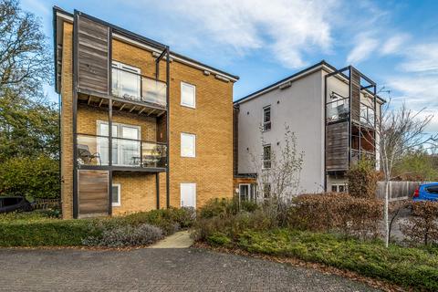 Mills Chase, Bracknell, Berkshire