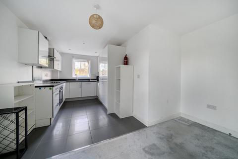undefined, Mills Chase, Bracknell, Berkshire