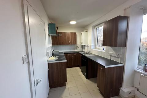 2 bedroom flat to rent, Springfield, London E5