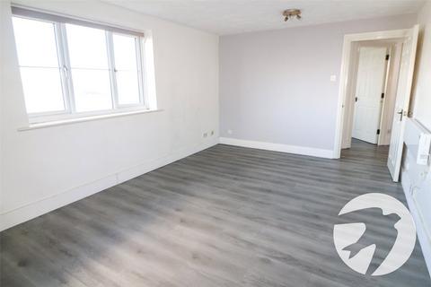 2 bedroom flat for sale, Chandlers Drive, Erith, DA8